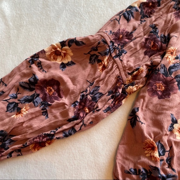 AE Floral Wrap Long Sleeve Blouse - Picture 3 of 6